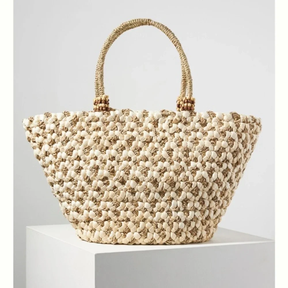 Puffy Raffia Tote Bag